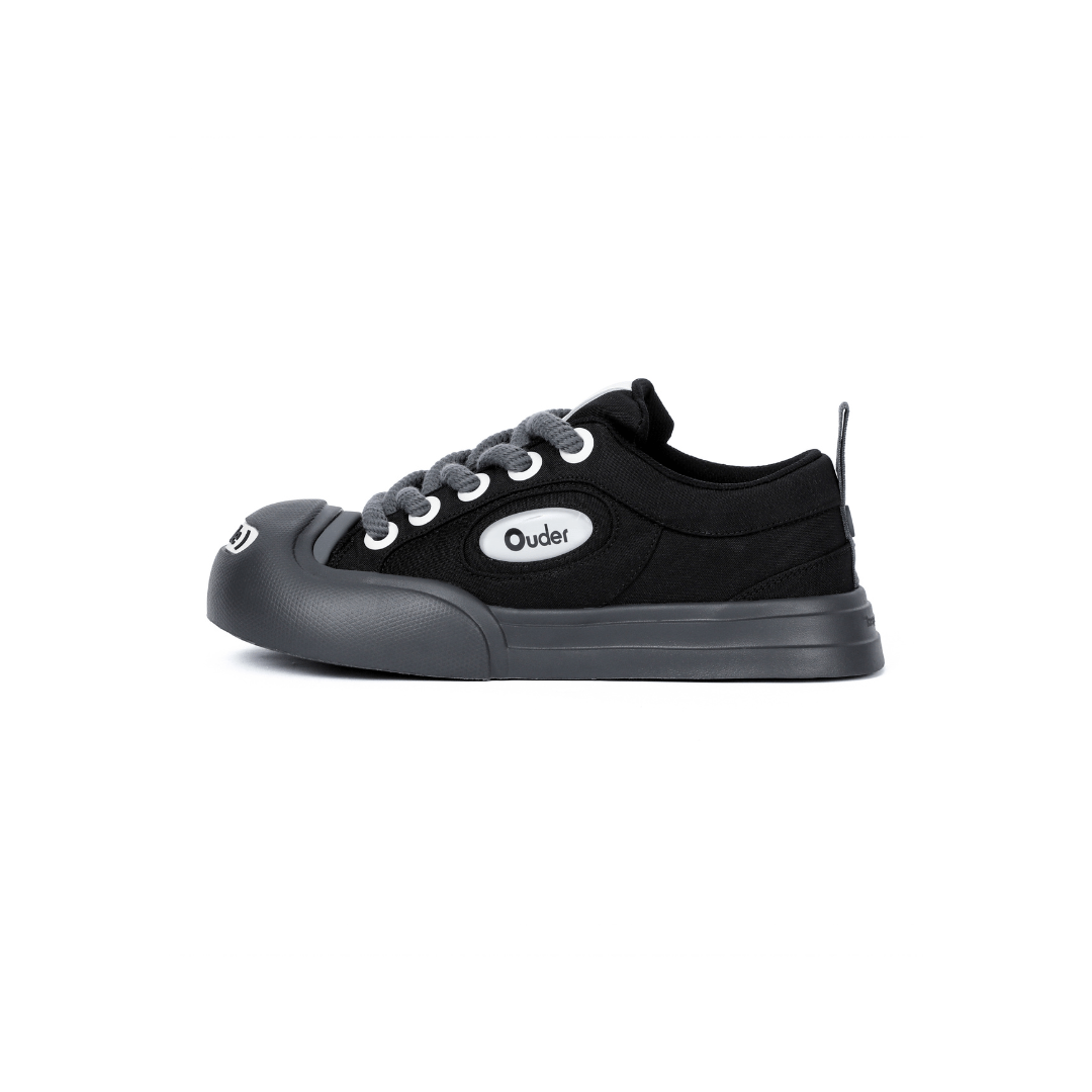 OUDER Smiler Canvas Black - COPPING THREADS - Ouder