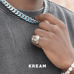 KREAM Praying hand s925 silver ring - COPPING THREADS - KREAM