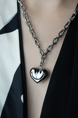 LURS Smiling Heart Necklace - COPPING THREADS - LURS