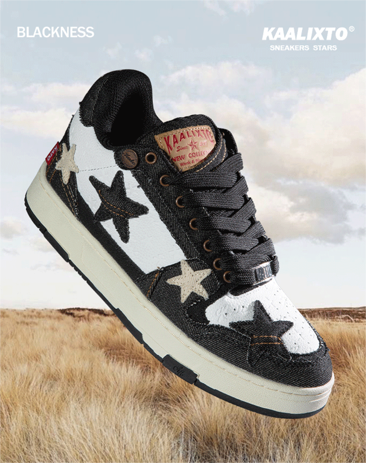 KAALIXTO Black Denim Star Sneakers