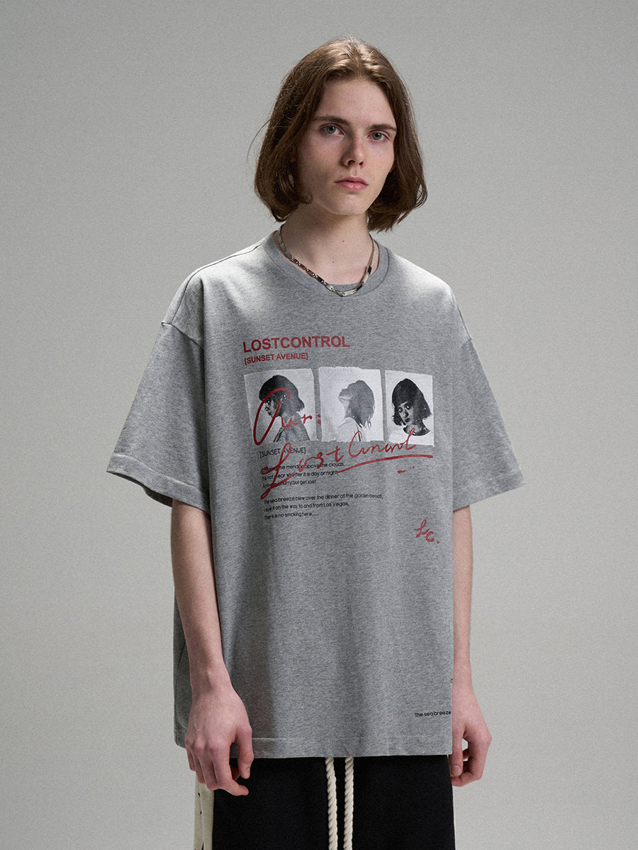 LOSTCTRL LOOK AT ME ロゴ Tシャツ