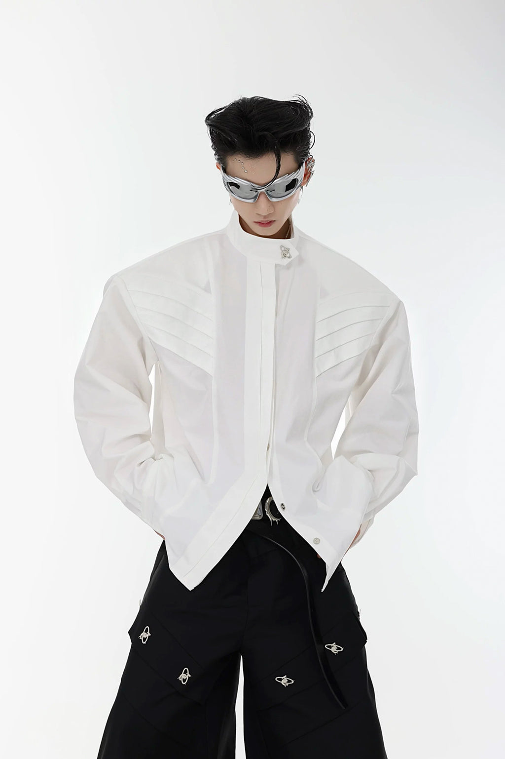 Argue Culture Panelled Stand-Collar Padded-Shoulder Shirt - color view 8