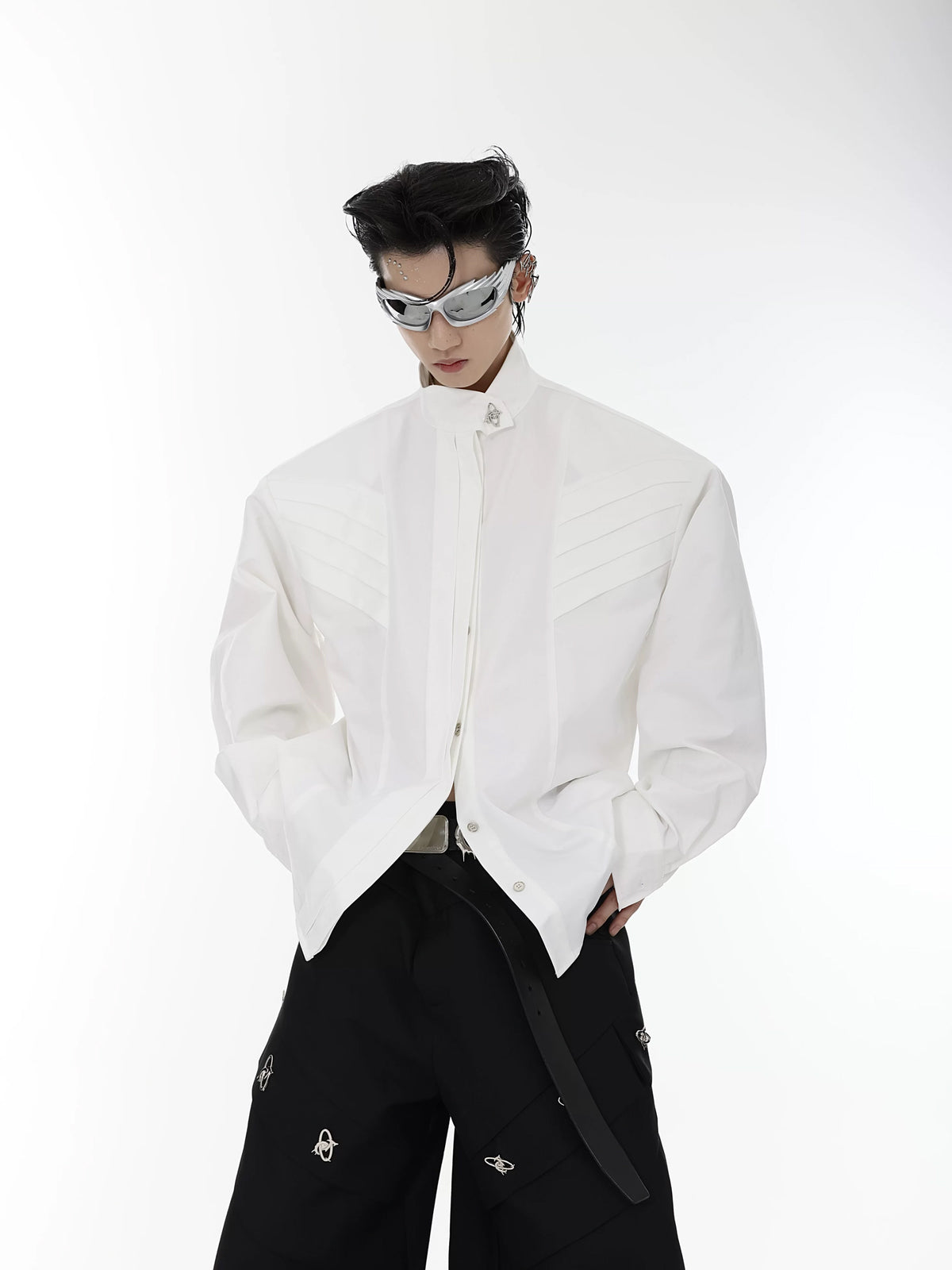 Panelled Stand-Collar Padded-Shoulder Shirt 서브 이미지