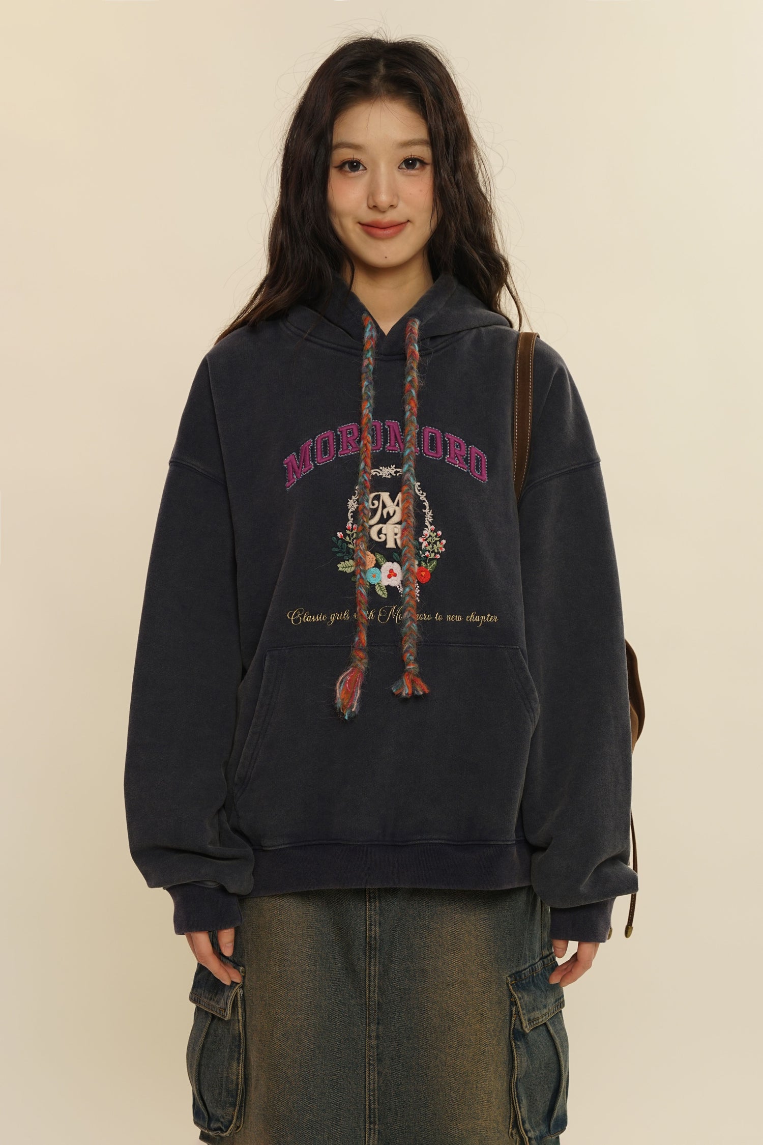 Colorful Yarn Rope Floral Emblem Embroidered Hoodie