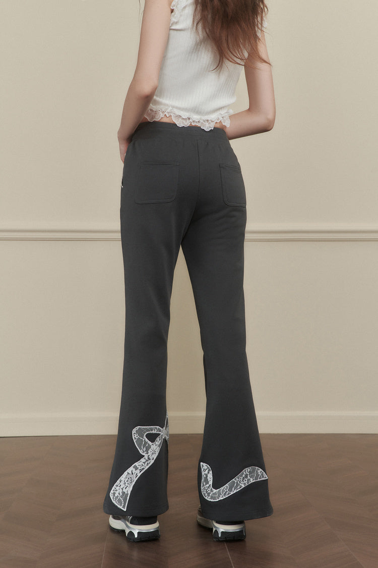 Bow Tie Flared Knit Trousers