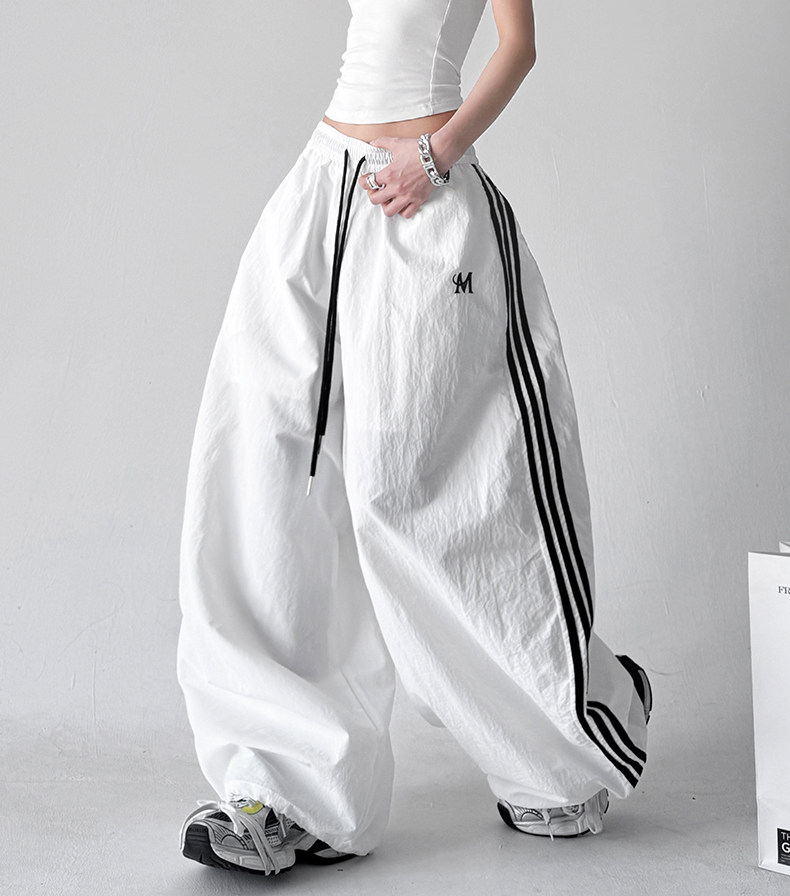 Side-Stripe Wide-Leg Parachute Pants – CT6617