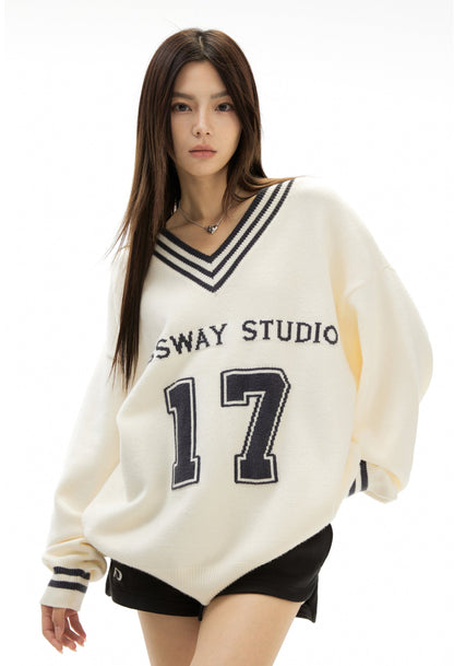 Retro 17 Graphic V-Neck Knit Sweater