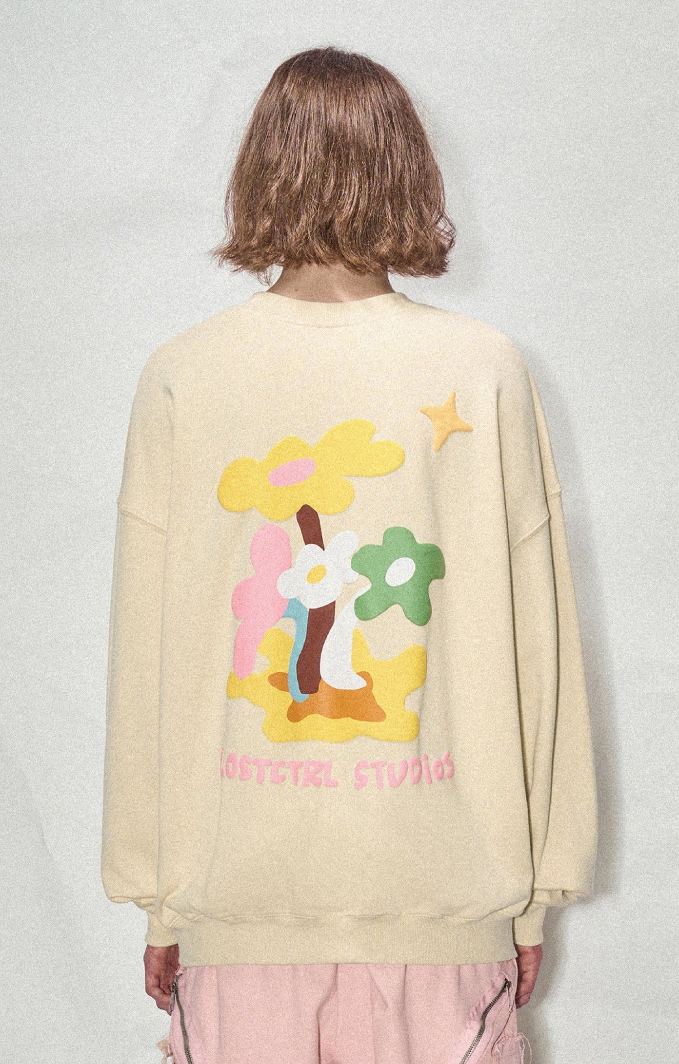 LOSTCTRL Twin Flowers Foam Print Sweatshirt