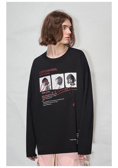 LOSTCTRL LOOK AT ME Print Long Sleeve Tee