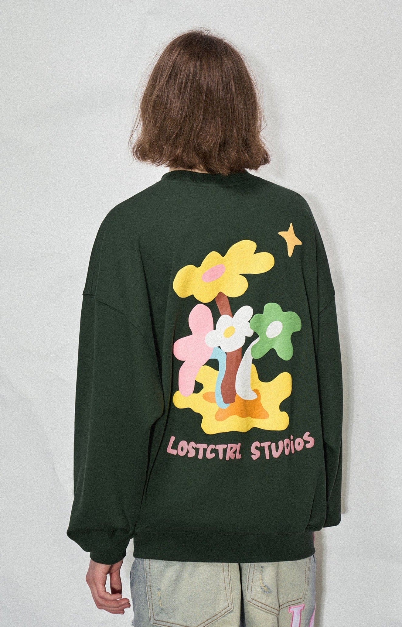 LOSTCTRL Twin Flowers Foam Print Sweatshirt