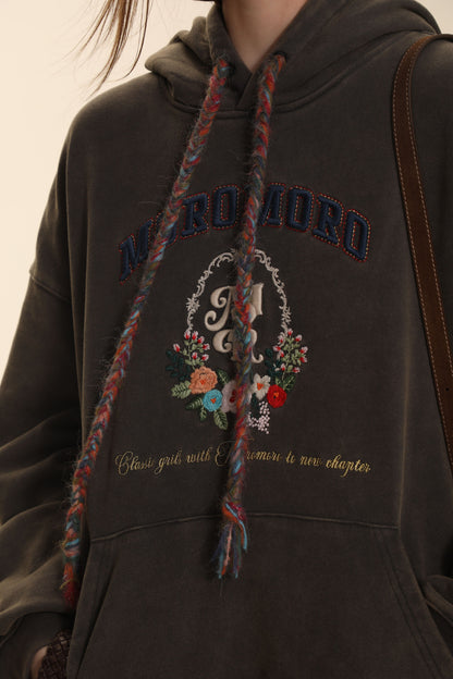 Colorful Yarn Rope Floral Emblem Embroidered Hoodie