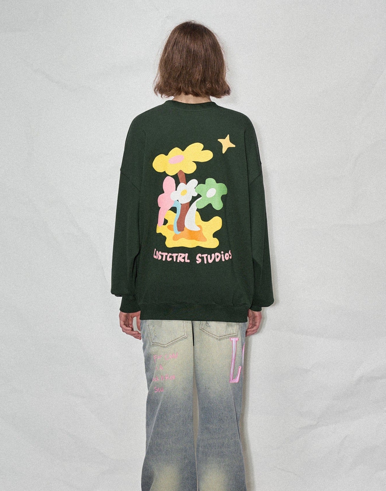 LOSTCTRL Twin Flowers Foam Print Sweatshirt