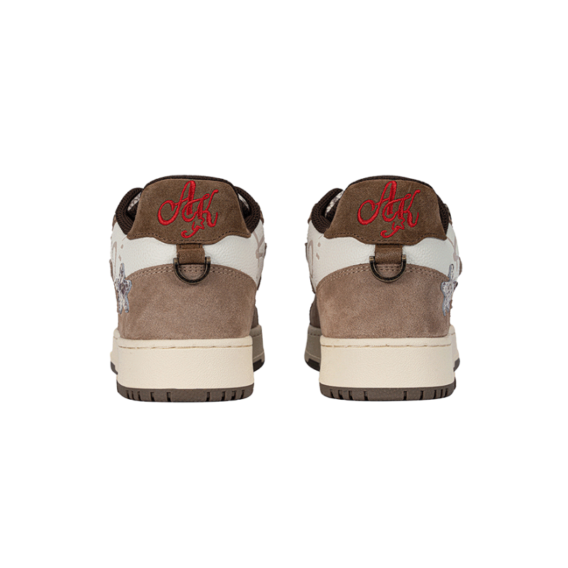 KAALIXTO Brown Star Sneakers