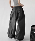 Essential Wide-Leg Parachute Pants – CT5261