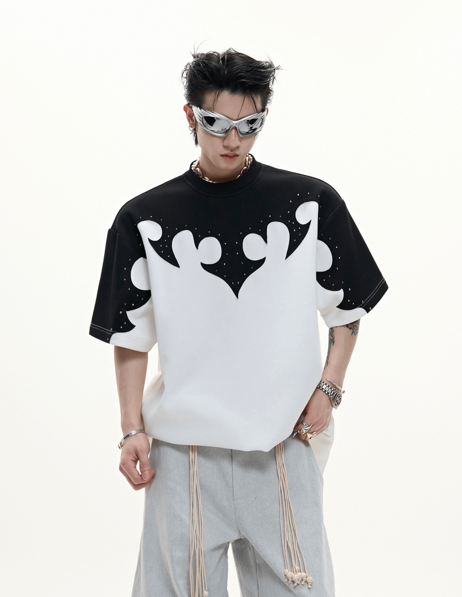 3D Appliqué Rhinestone Tee - COPPING THREADS - ArguE CulturE