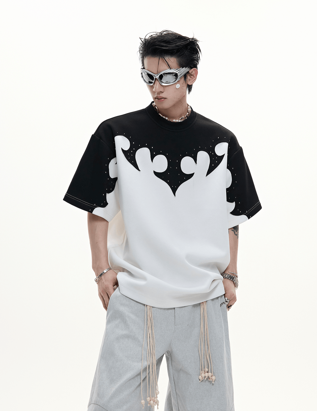 3D Appliqué Rhinestone Tee - COPPING THREADS - ArguE CulturE