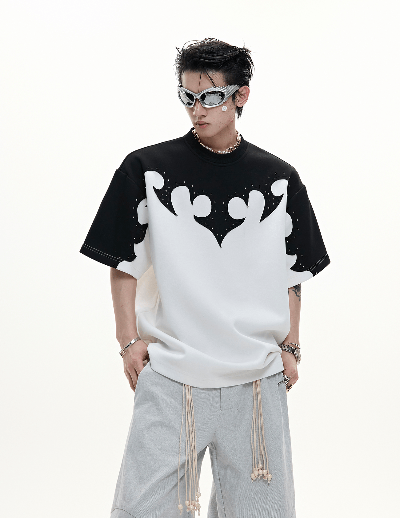 3D Appliqué Rhinestone Tee - COPPING THREADS - ArguE CulturE