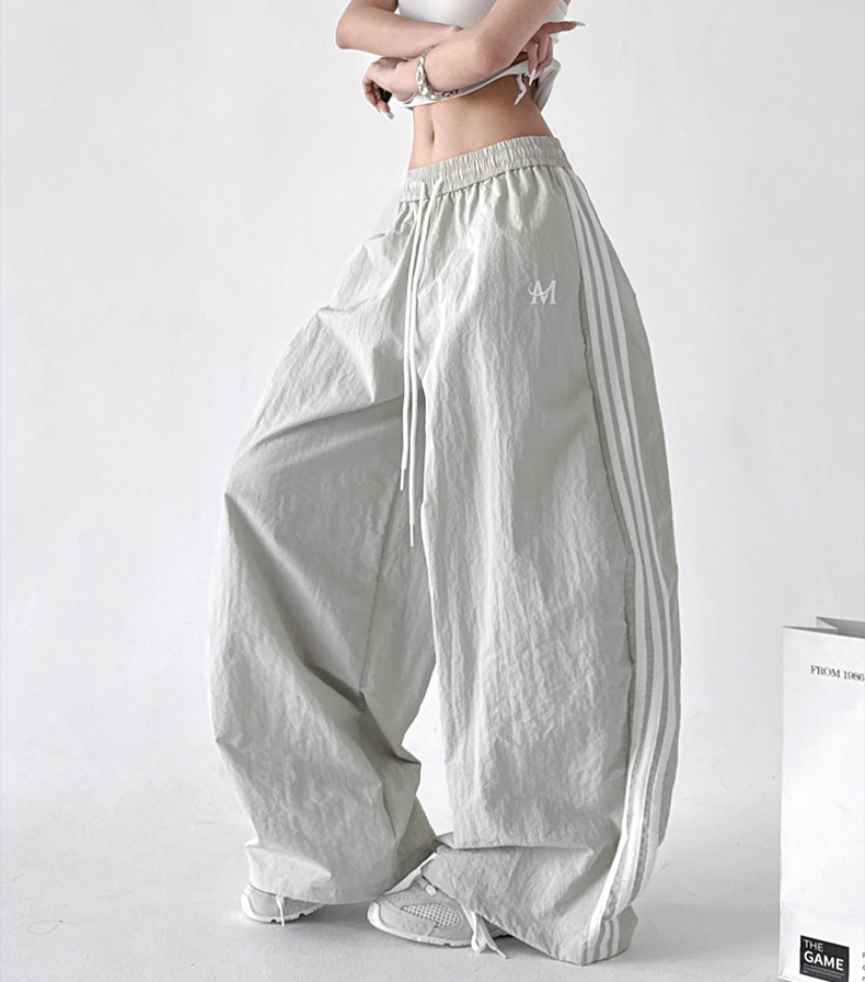 Side-Stripe Wide-Leg Parachute Pants – CT6617