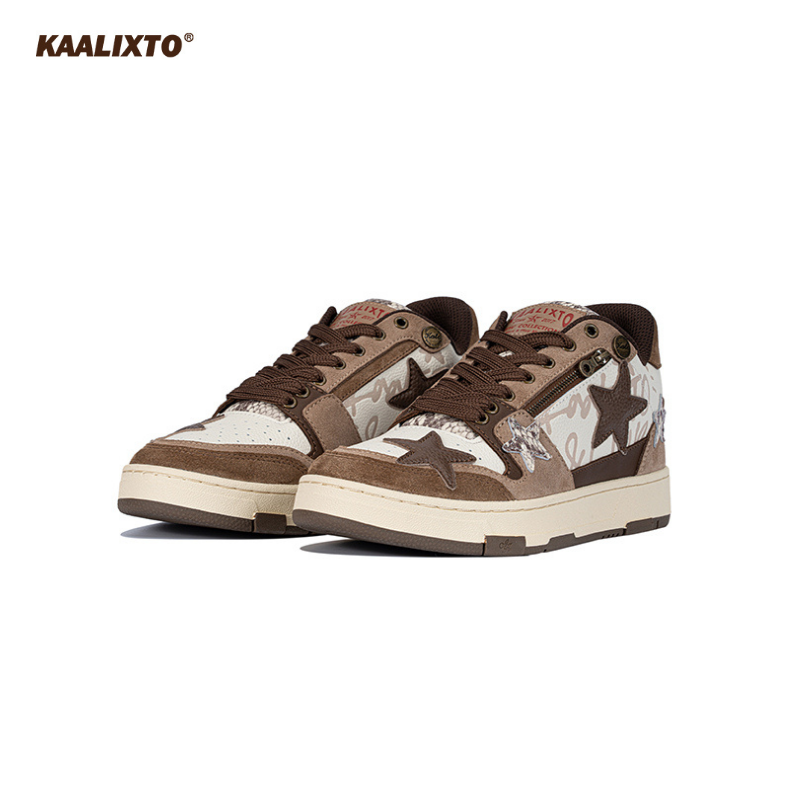 KAALIXTO Brown Star Sneakers