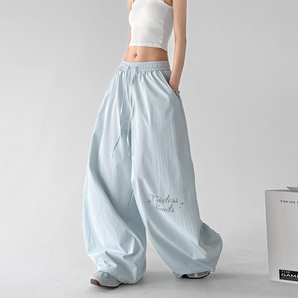 Wide Leg Parachute Cargo Pants - CT66130