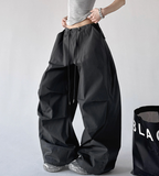 Essential Wide-Leg Parachute Pants – CT5261