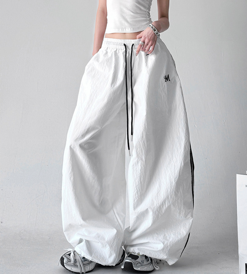 Side-Stripe Wide-Leg Parachute Pants – CT6617