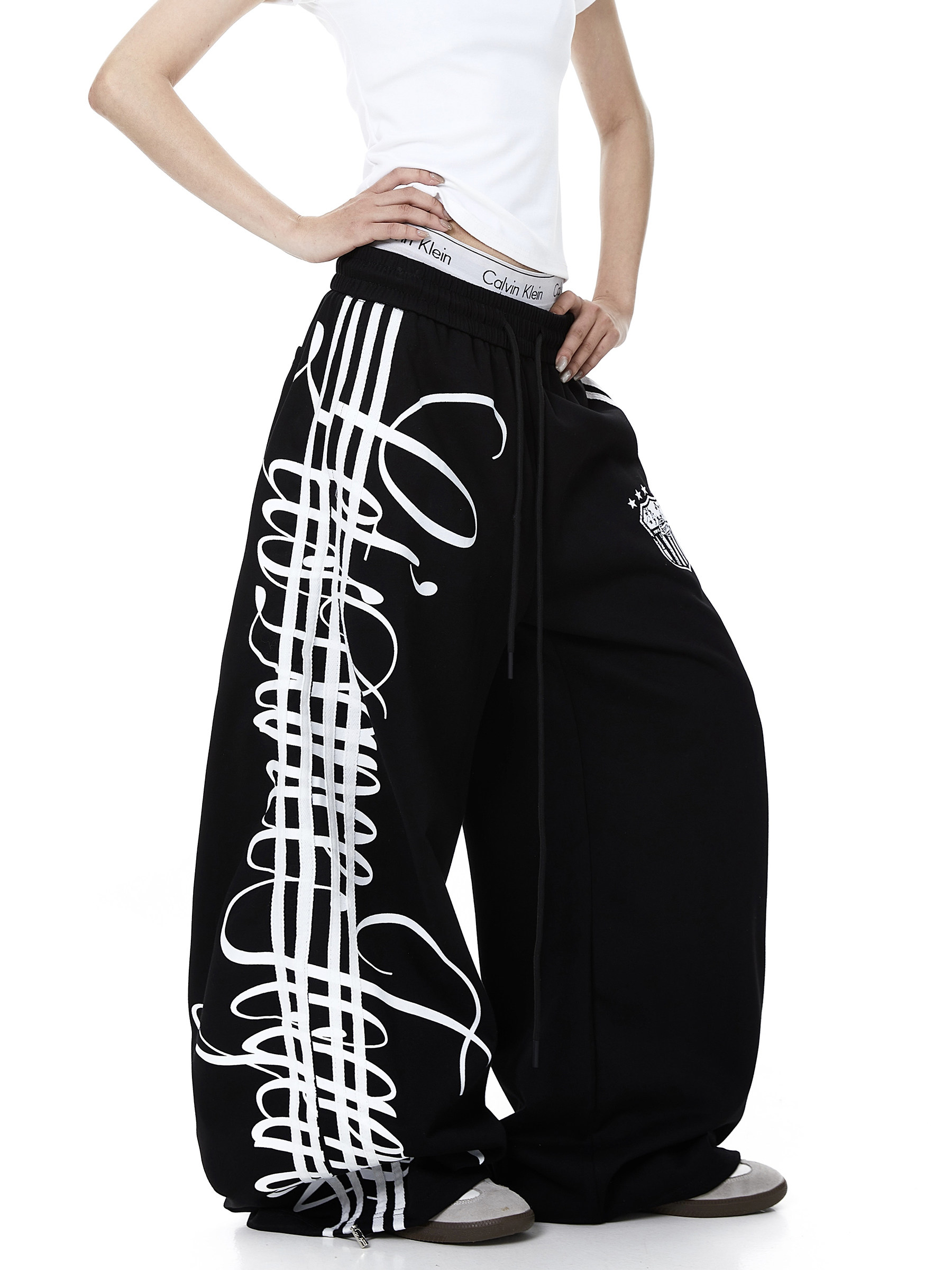Vintage Letter Print Wide-Leg Sweatpants