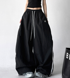 Side-Stripe Wide-Leg Parachute Pants – CT6617