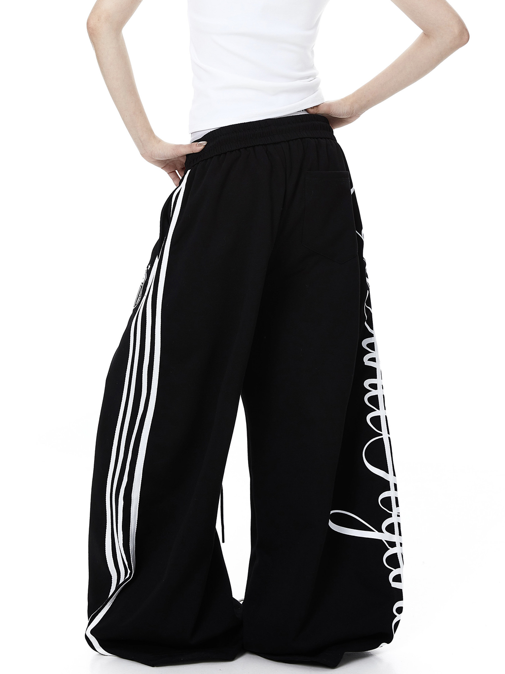 Vintage Letter Print Wide-Leg Sweatpants