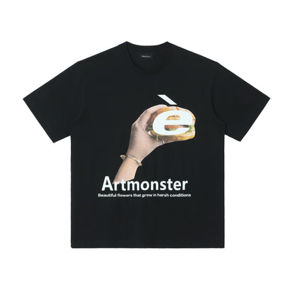 ハンドヘルドバーガープリントTシャツ