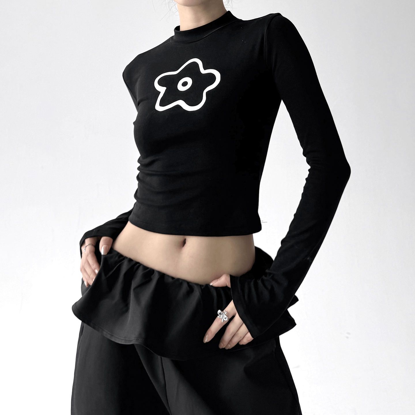 Abstract Flower Graphic Fitted Long - Sleeve Tee - COPPING THREADS - CT Select