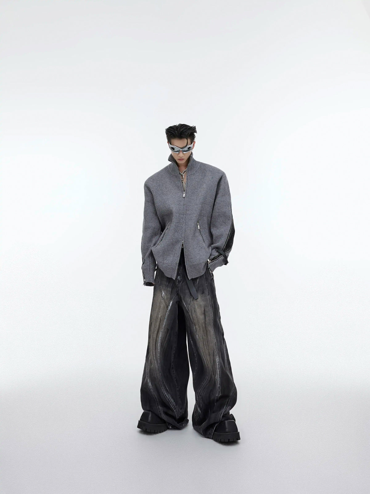 Argue Culture Hand-Drawn Washed Wide-Leg Jeans - gallery view 5