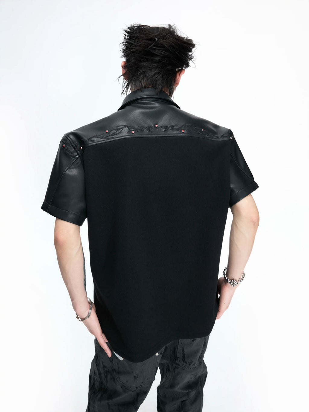Argue Culture Contrast-Trim Embroidered Polo Shirt - gallery view 2