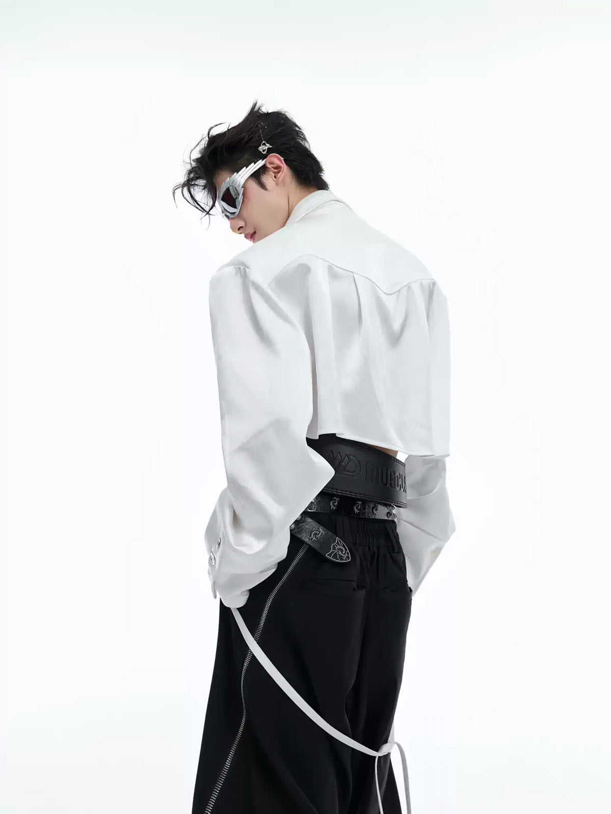 Argue Culture Tie-Detail Cropped Padded-Shoulder Shirt - gallery view 3