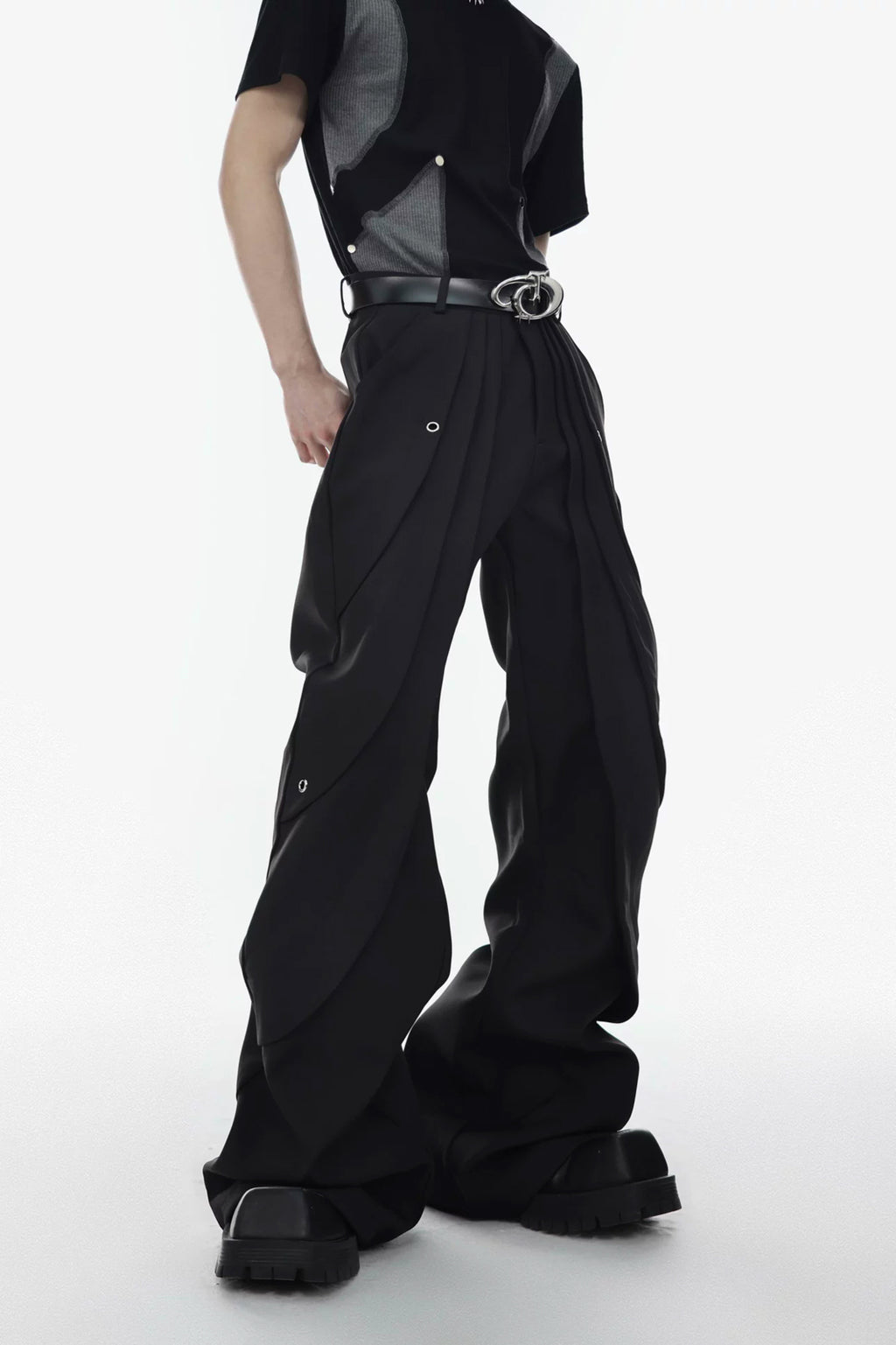 Argue Culture Panelled Flared Tailored Pants - color view 7