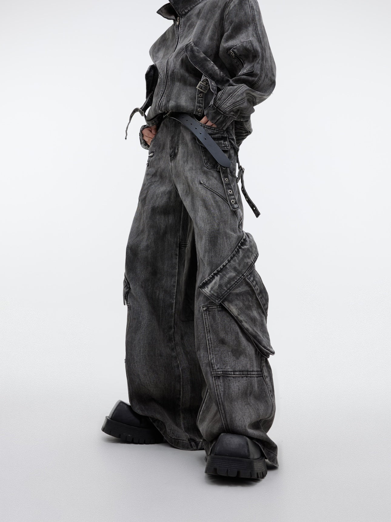 ArguE CulturE Wasteland Style Oversized Pocket Denim Jacket - COPPING THREADS - ArguE CulturE 메인 이미지