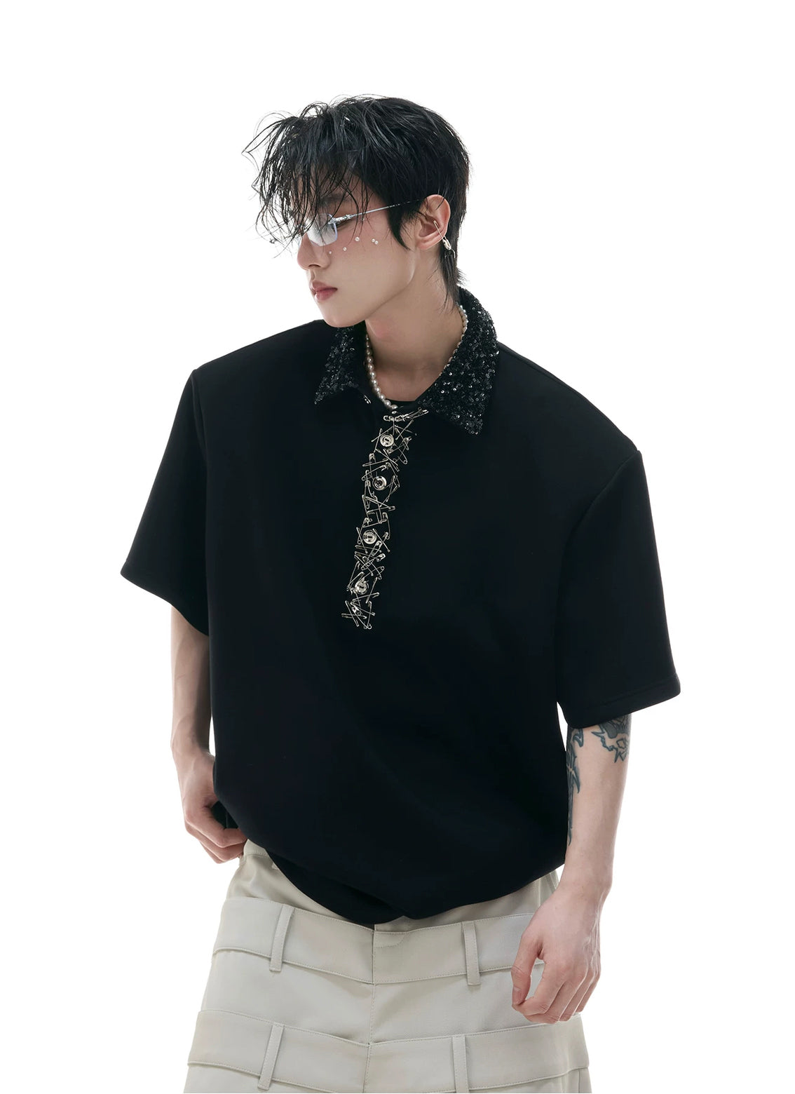 Argue Culture Sequin Square-Collar Pin-Detail Polo Shirt - product detail view 7