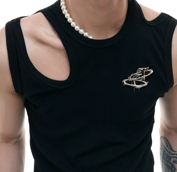 Argue Culture Cutout Metal-Detail Fitted Tank Top - product detail view 3