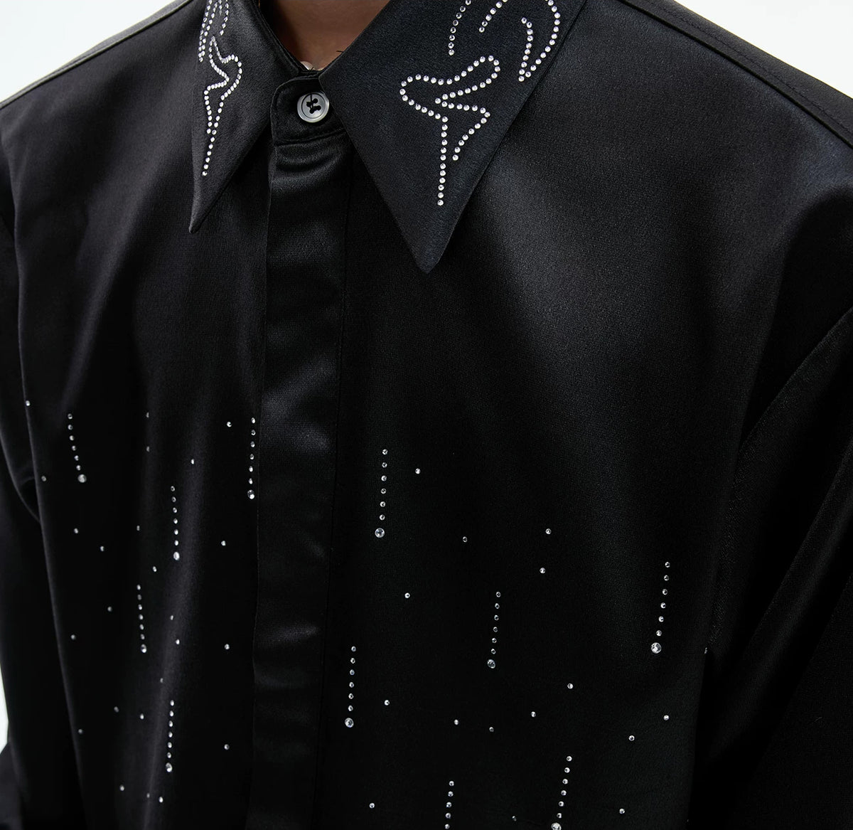Argue Culture Shimmer Cropped Shirt - product detail view 3