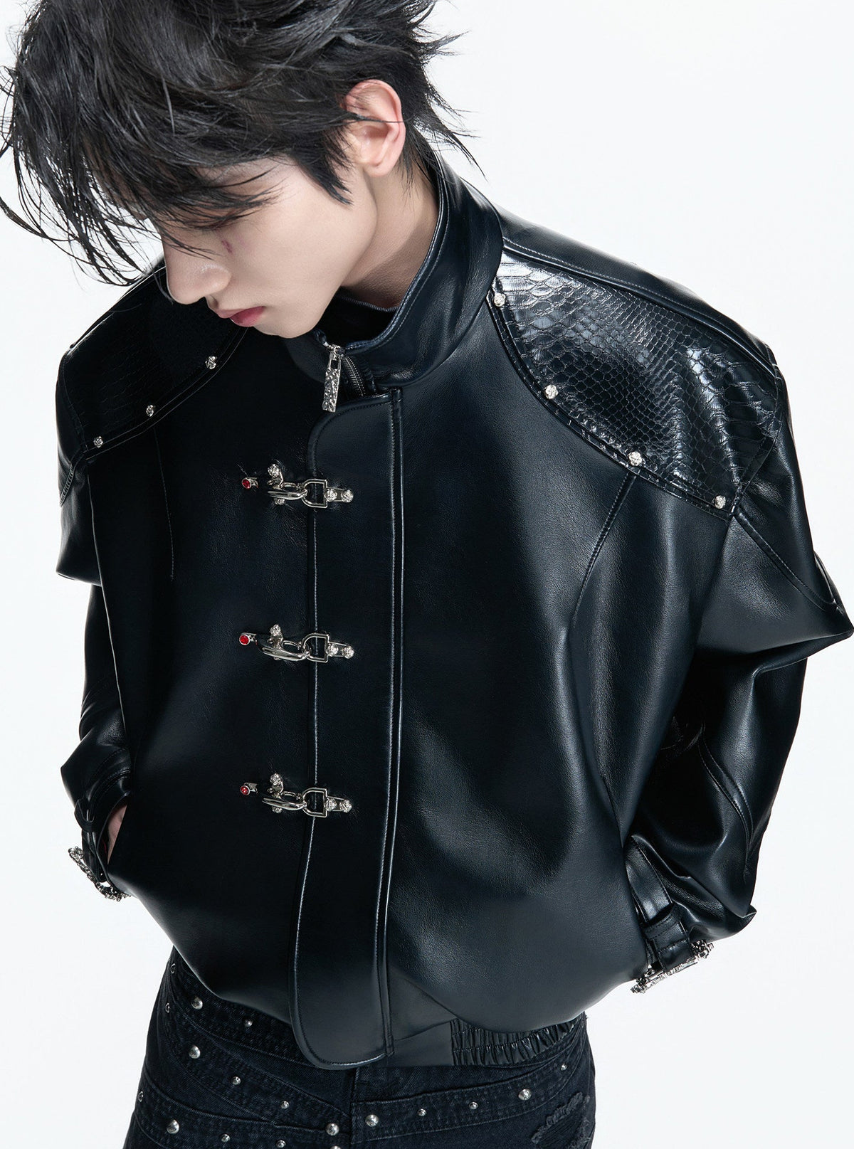 Contrast-Lined Flight-Buckle Jacket — Black - Top — styling view 2 메인 이미지