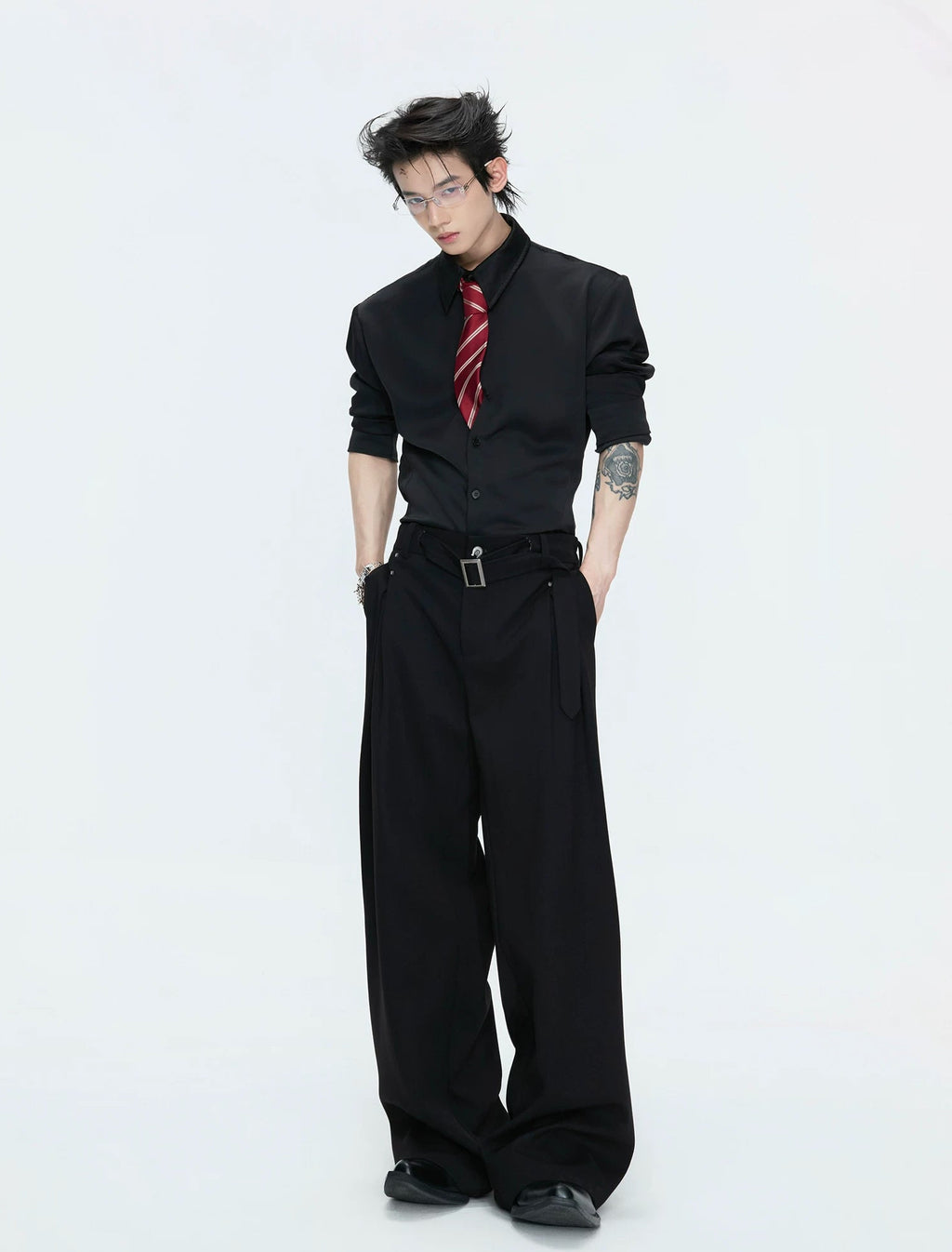 Satin-Finish Waist-Shaped Shirt — Black — styling view 4