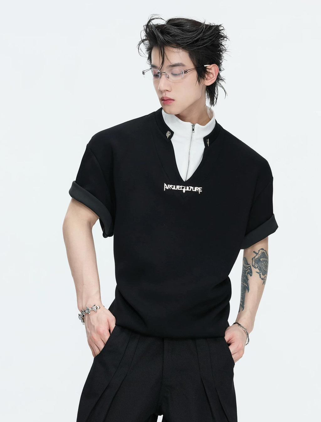 Layered Contrast-Collar Boxy T-Shirt — Black - Top — styling view 1