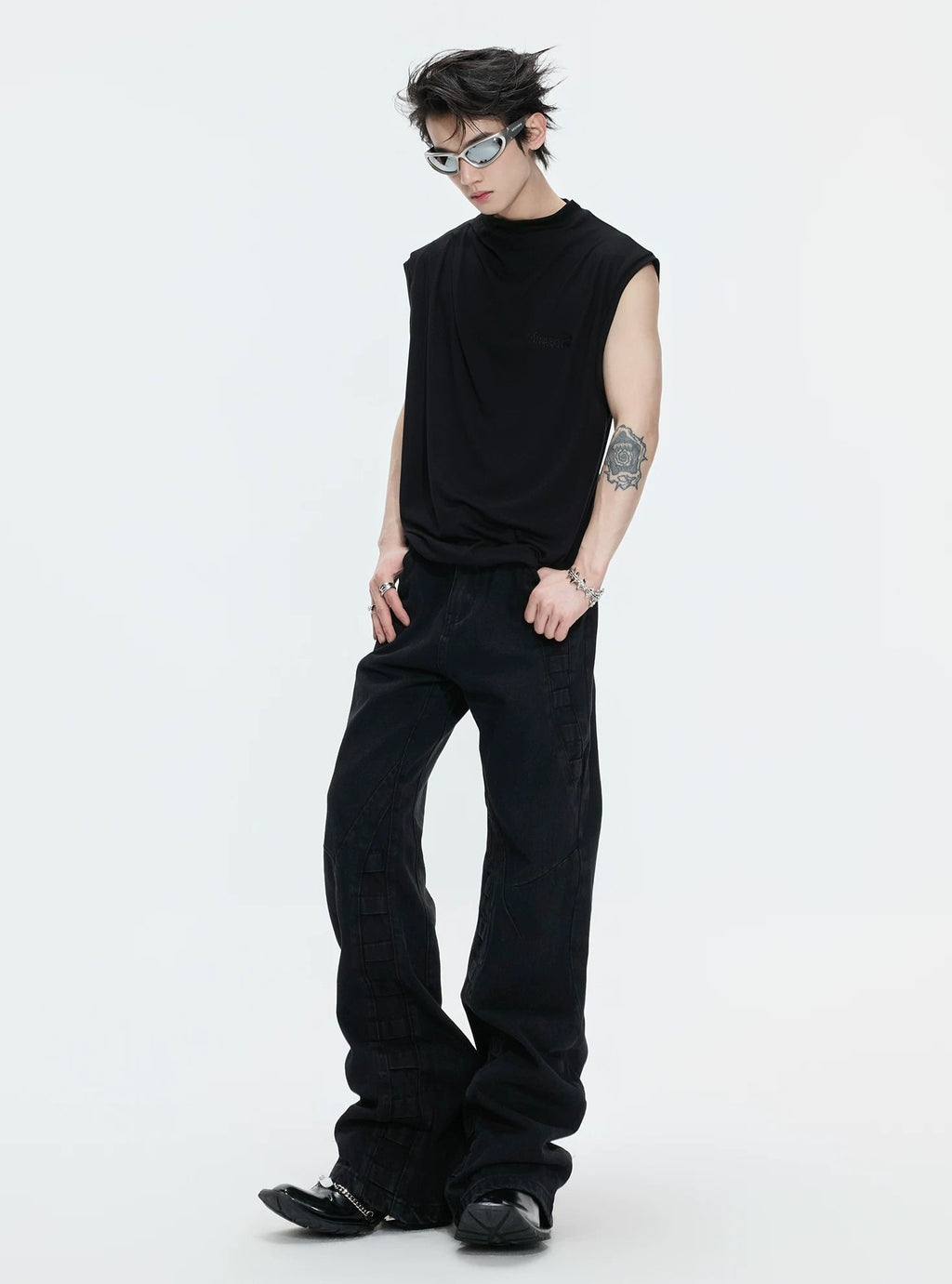 Embroidered Relaxed Tank Top — Black - Top — styling