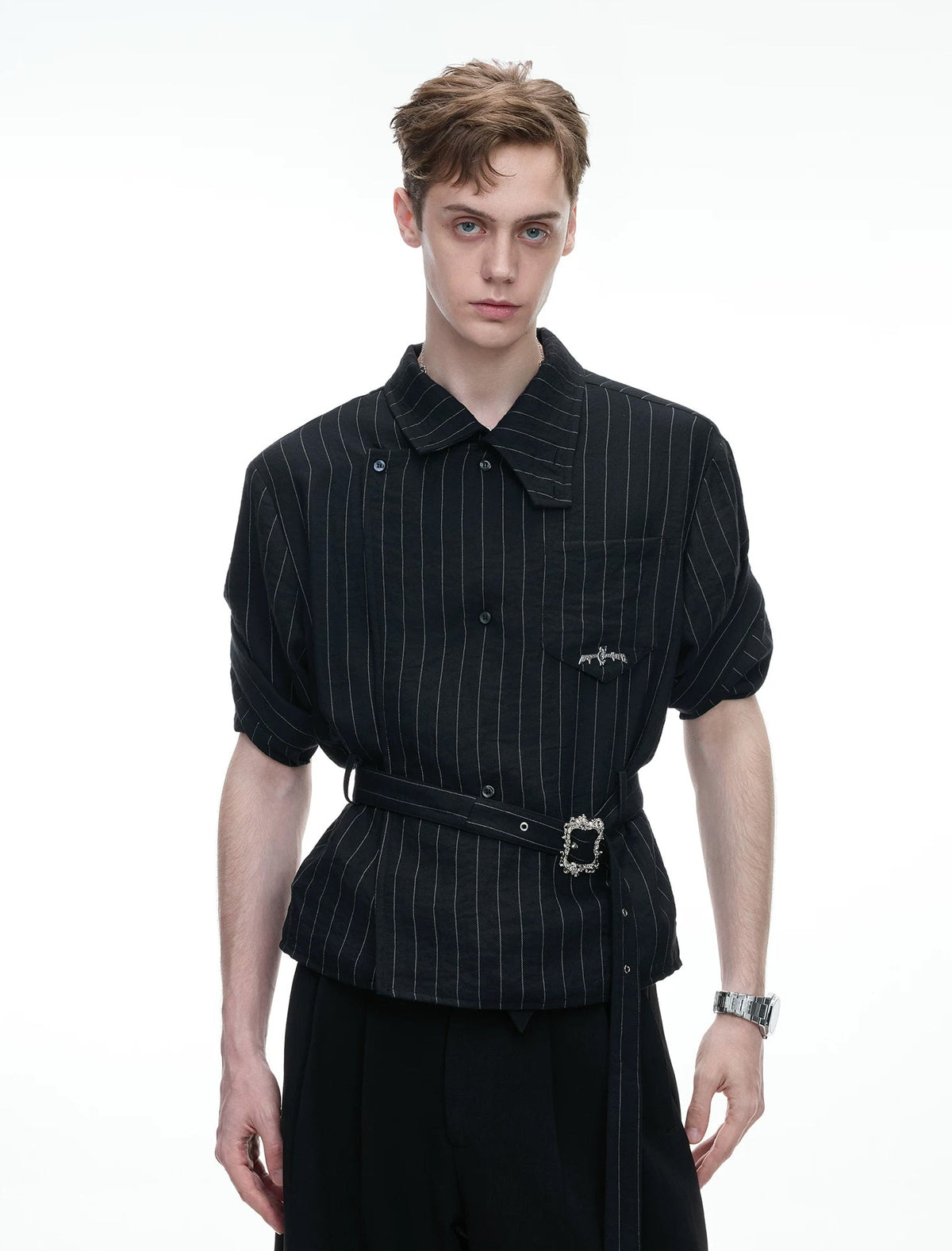 Asymmetric Tie-Waist Stripe Shirt — Black — styling view 2 메인 이미지