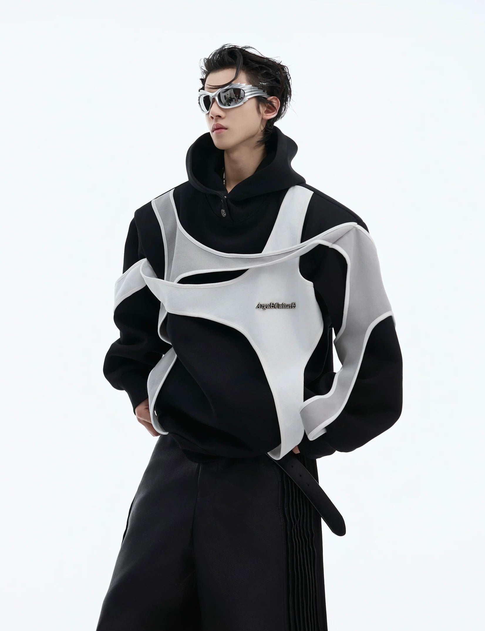 Layered Tie-Detail Padded-Shoulder T-Shirt 서브 이미지