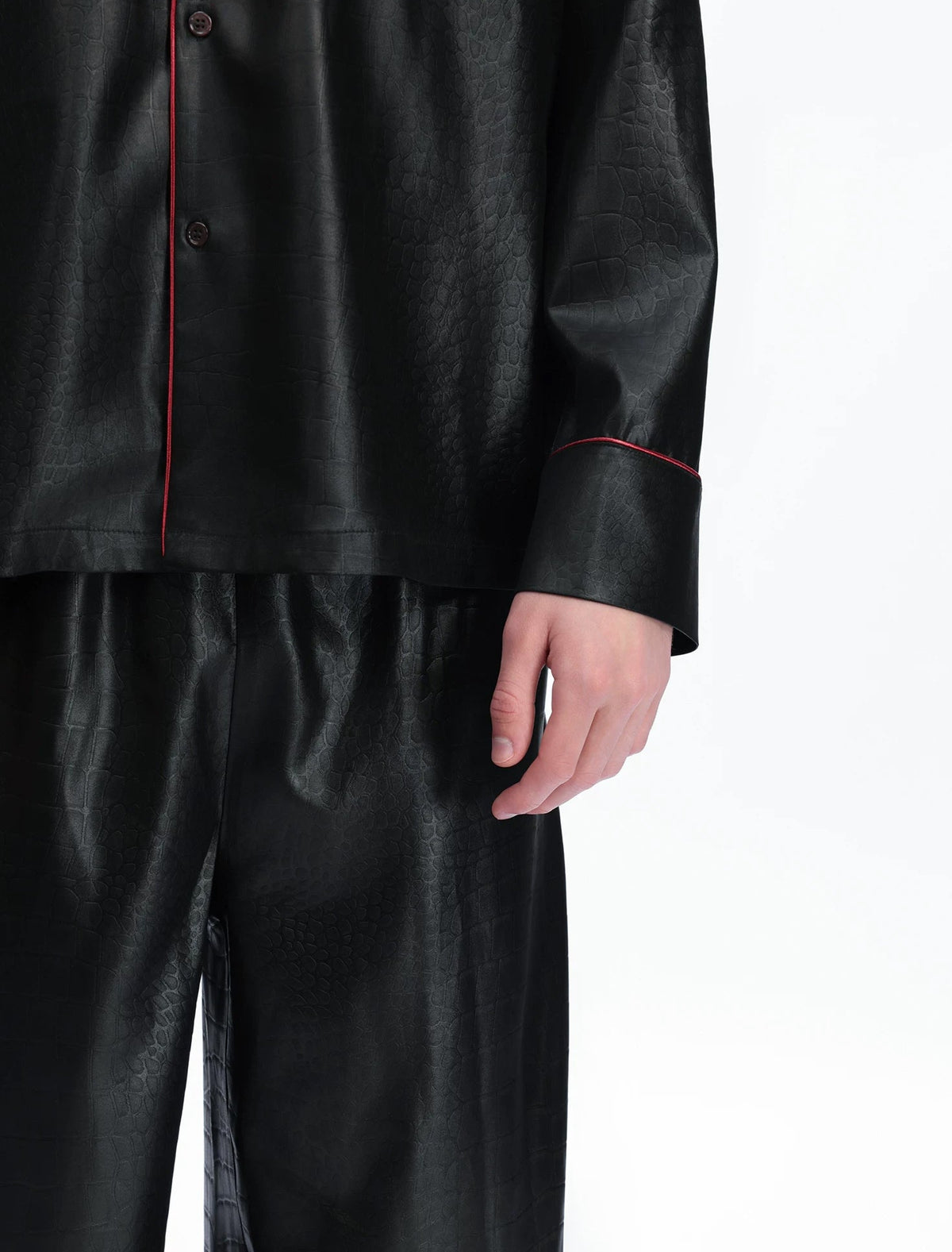 Textured Drape Lounge Set — Black - Set — detail view 2