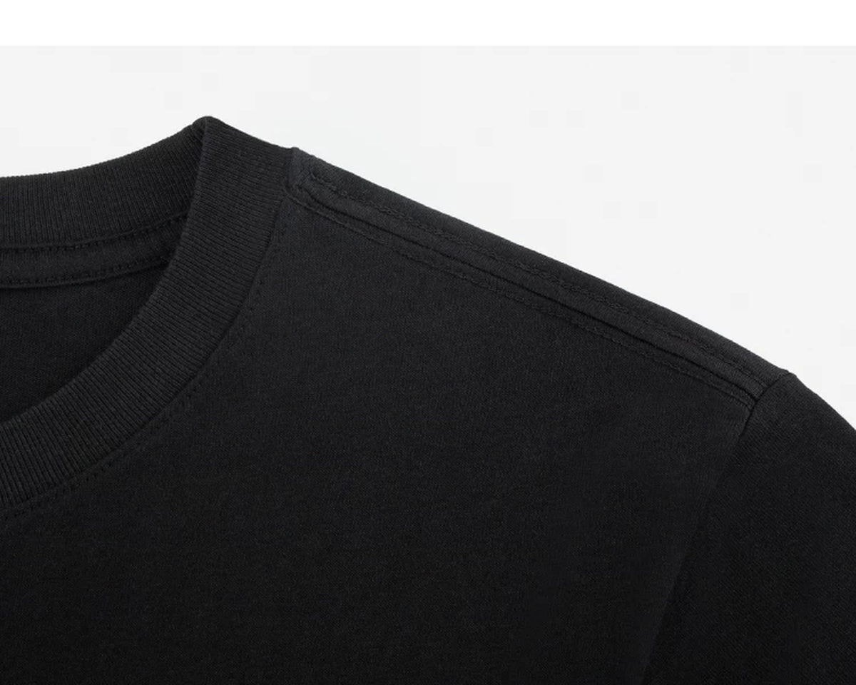 IDLT long sleeve T-shirt, black shoulder seam.