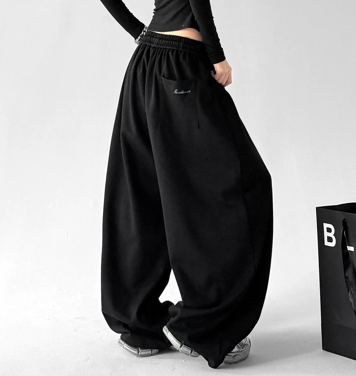 Balloon-Leg Drawstring Sweatpants - COPPING THREADS - CT ORIGINALS