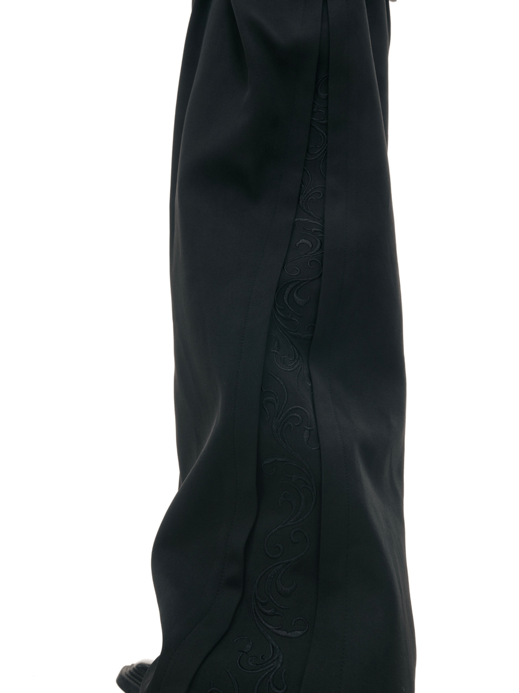 Baroque Embroidered Wide - Leg Trousers - COPPING THREADS - ArguE CulturE