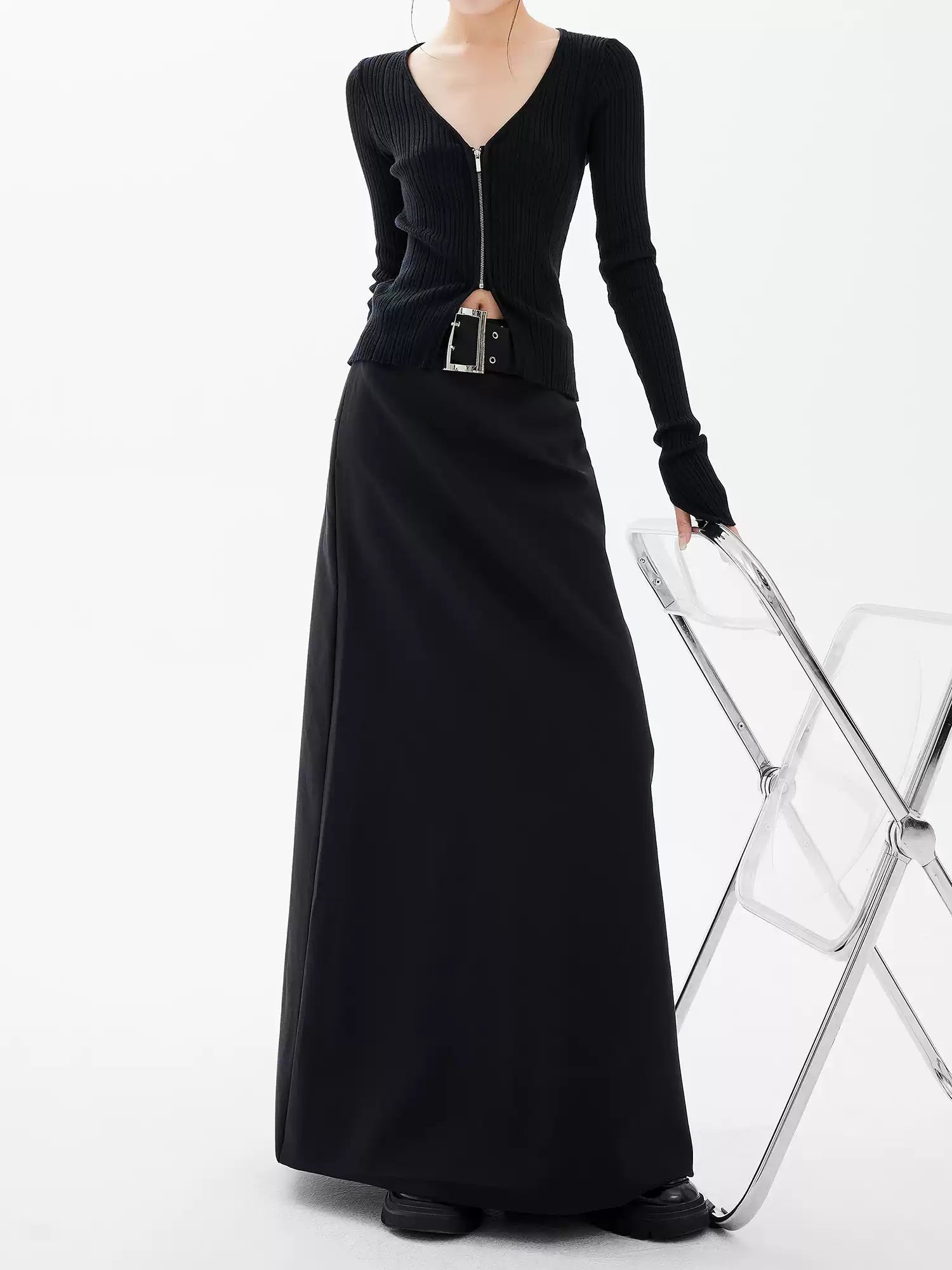 Black Side - Slit Midi Skirt - COPPING THREADS - CHICISLAND